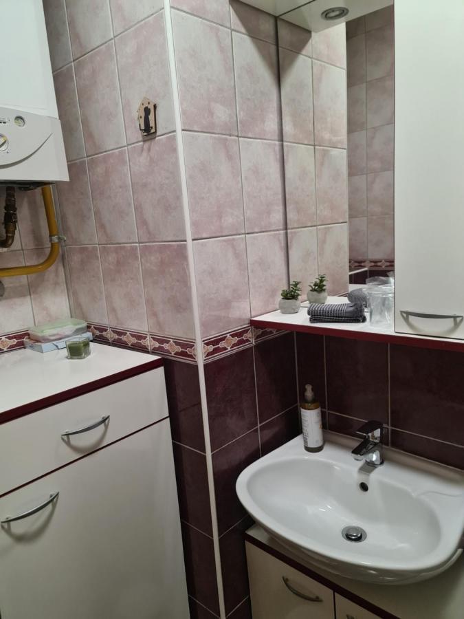 Apartman *Joy* Osijek Eksteriør billede