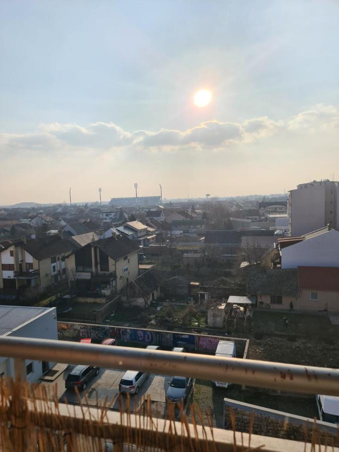 Apartman *Joy* Osijek Eksteriør billede