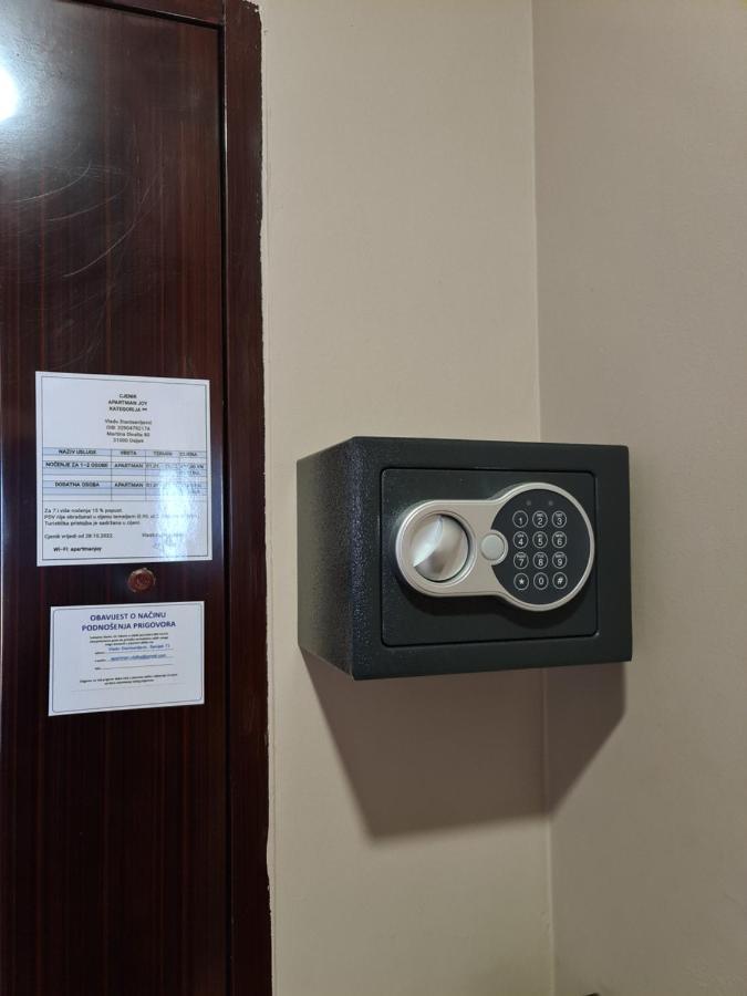 Apartman *Joy* Osijek Eksteriør billede